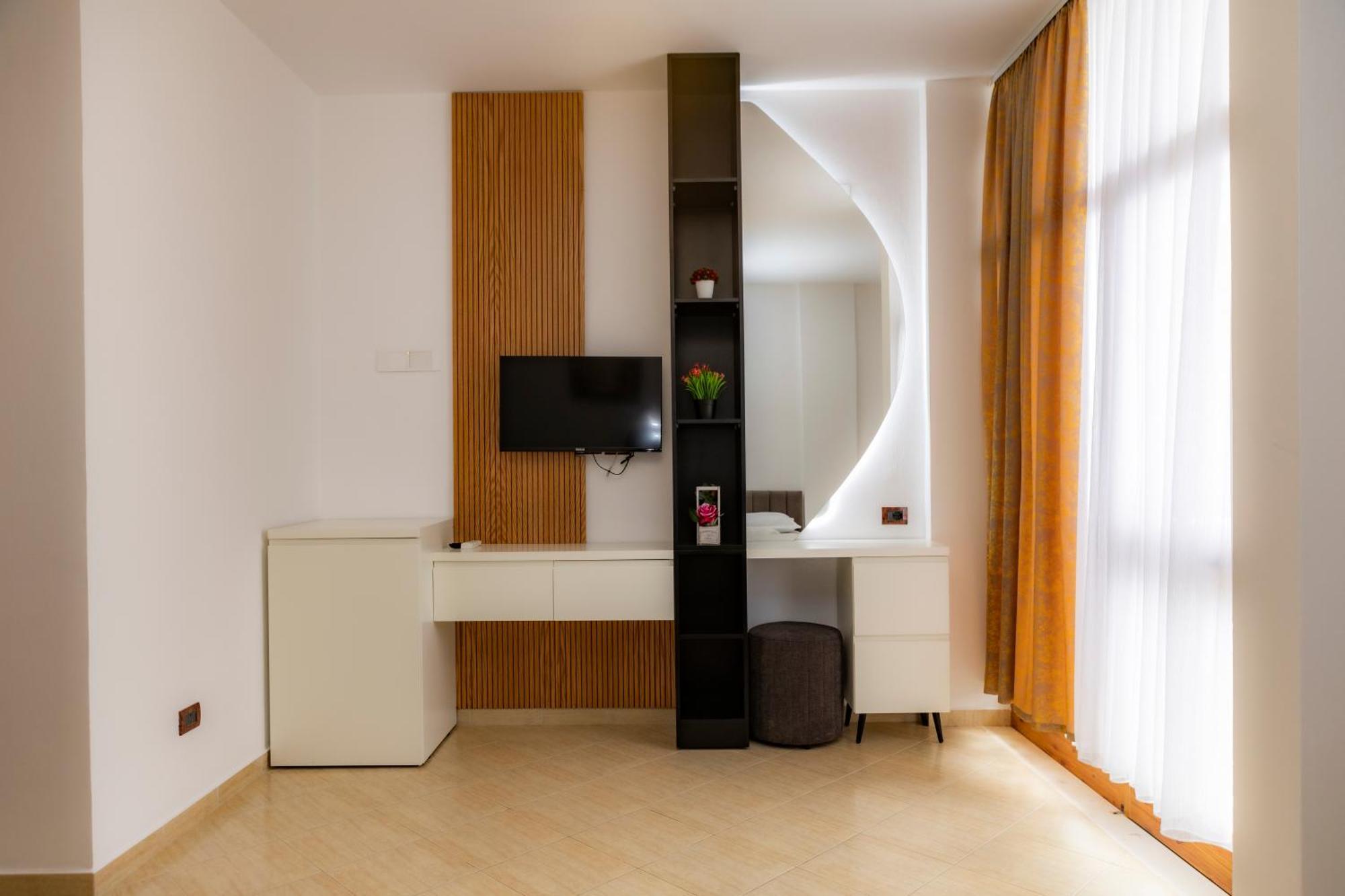 Eden Hotel Shengjin Ngoại thất bức ảnh